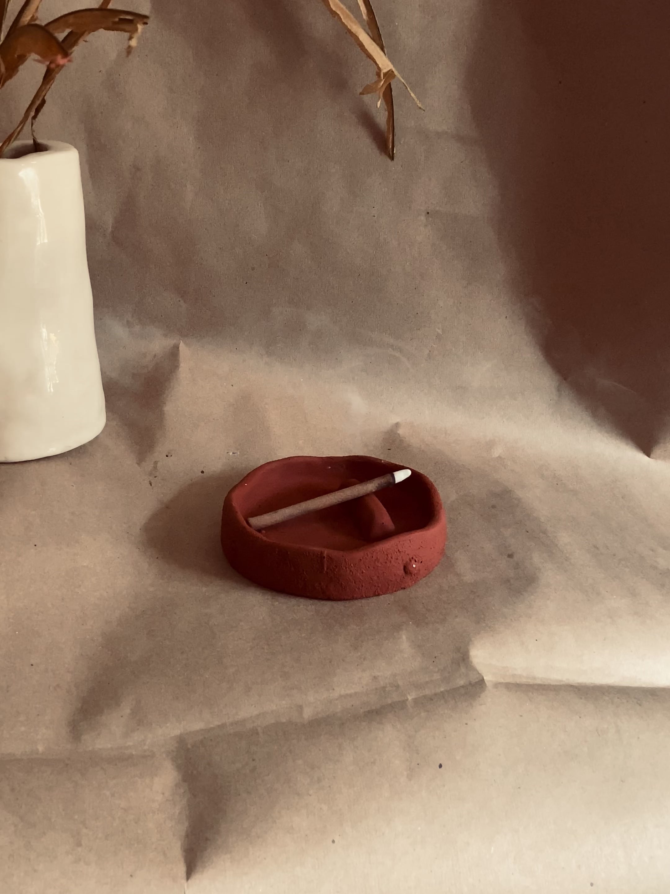 Anwụ̀rụ̀ Incense holder